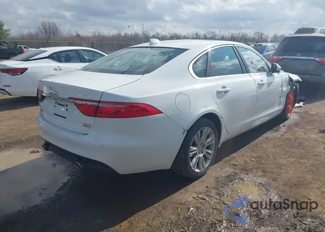 2016 Jaguar Xf 35T Premium из США, поврежденный, VIN SAJBJ4BV4GCY20730